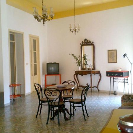 Lipari Apartment Oda fotoğraf